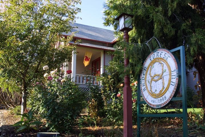 Arden Forest Inn photo 2