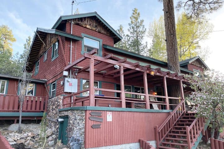 ITH Big Bear Lake Hostel&Retreat Center photo 2