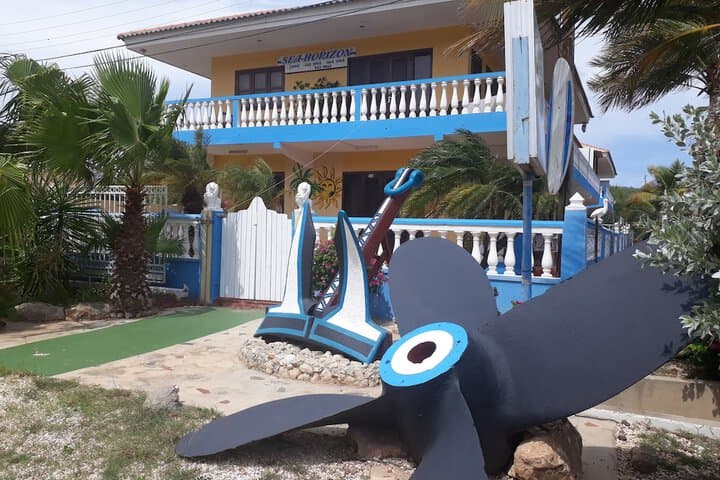 Sea Horizon Apartments (across from Mambo Beach) photo 5