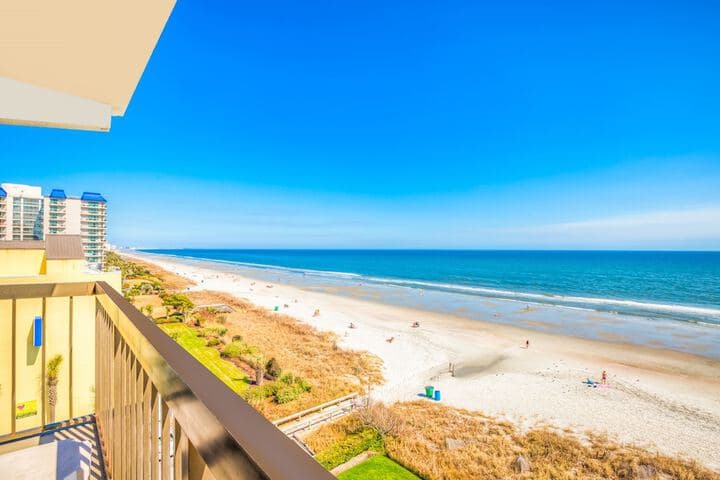 North Shore Oceanfront Resort Hotel with Waterpark photo 2