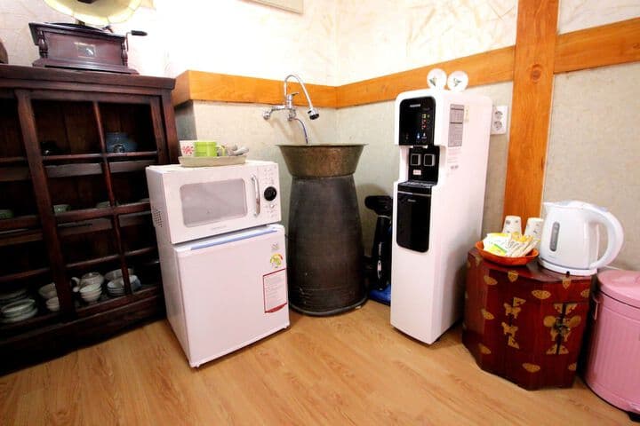 Happiness Full Guesthouse photo 4