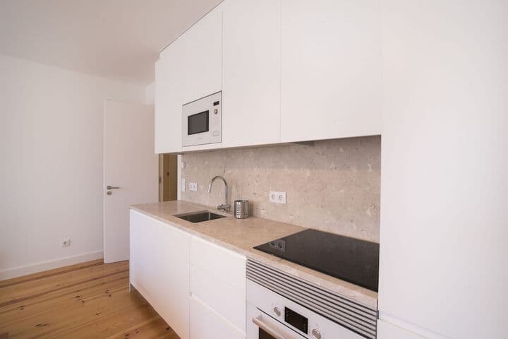 Alfama Premium by Homing photo 3