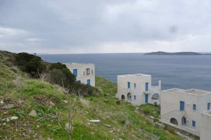 St. George Village photo 5