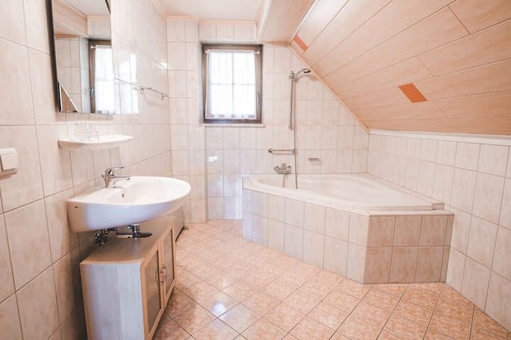 Hotel Kärntnerhof Velden by S4Y photo 4