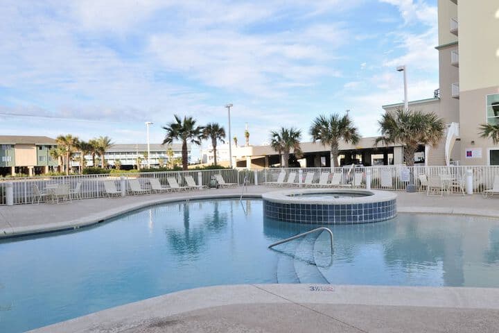 Crystal Shores by Wyndham Vacation Rentals photo 5