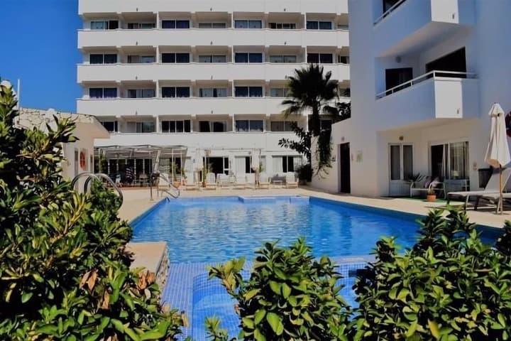 Apartamentos Sureda photo 3