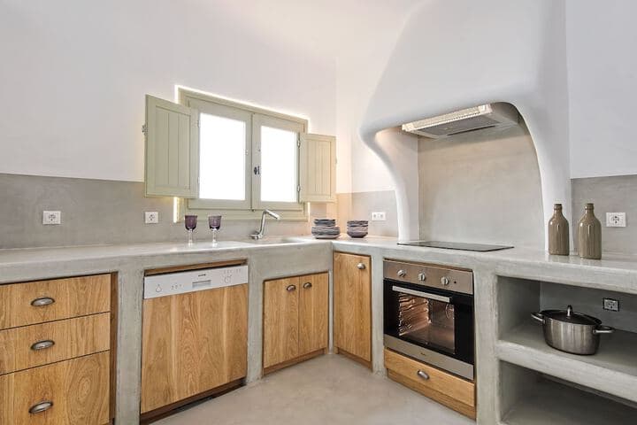 Pyrgos Terrace House photo 5