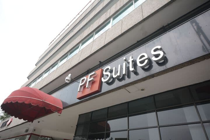 Hotel & Suites PF photo 2