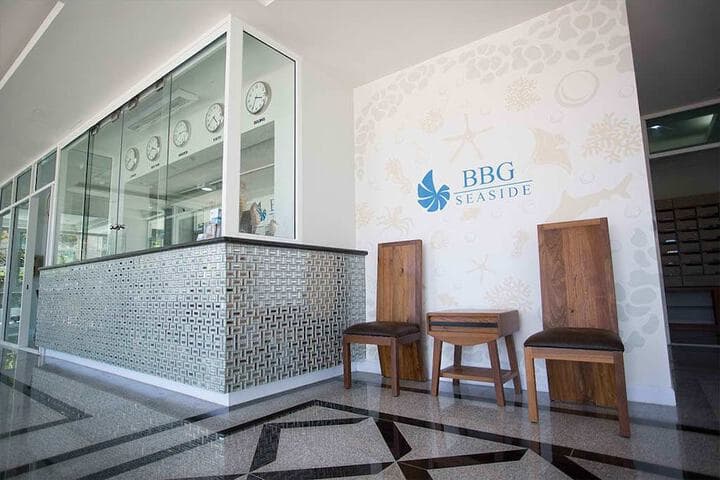 BBG Seaside Luxurious Service Apartment photo 4