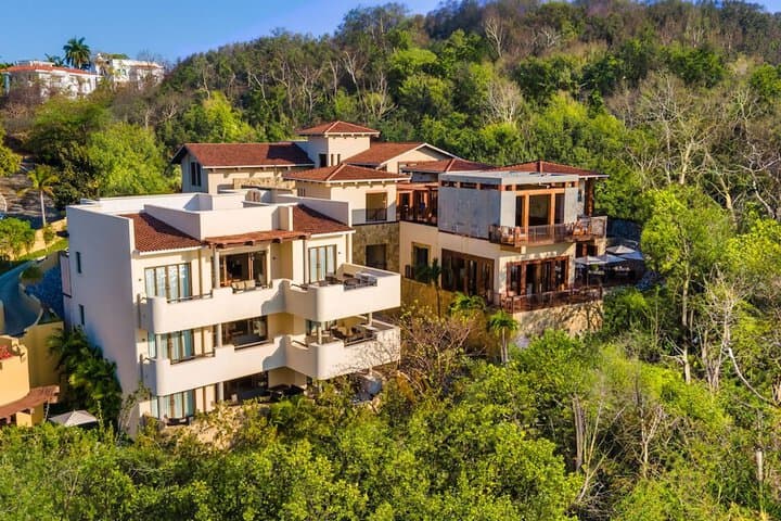 Celeste Beach Residences Huatulco Curamoria Collection photo 3