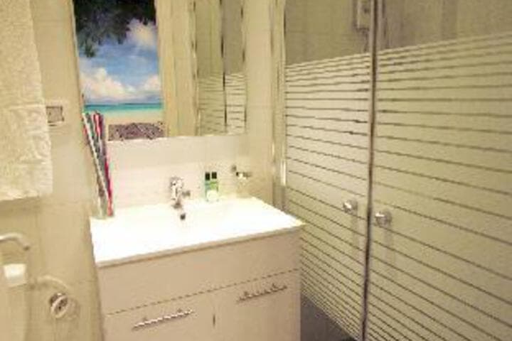 Dizengoff Sea Residence photo 4
