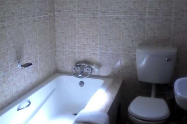 Chiefs Guest House photo 4