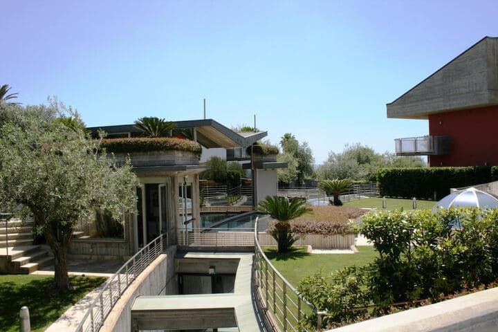 Catania Hills Residence photo 3