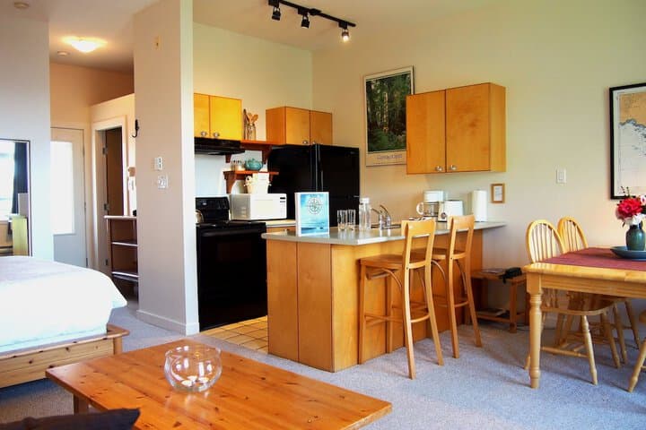 Fred Tibbs Ocean Front Condos photo 5