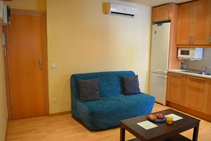 Apartment Bed&BCN Sant Andreu II photo 4