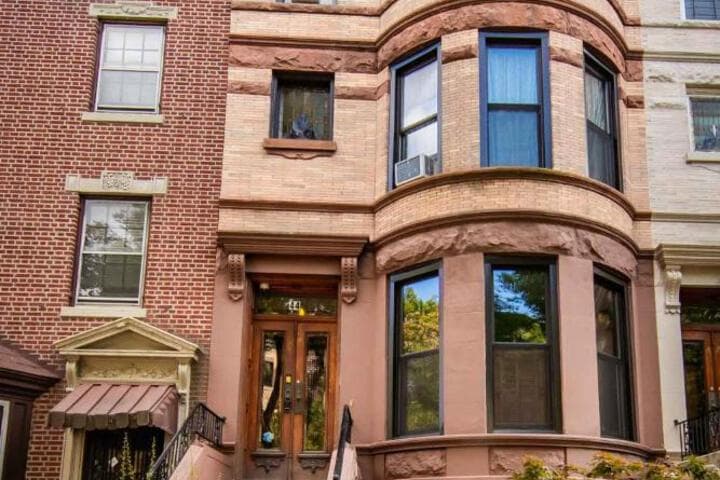 Outer Boroughs destination view