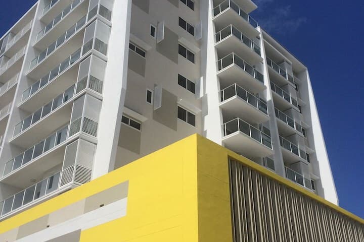 Riviera Mackay photo 4