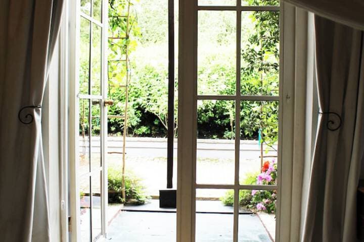 Arumvale Country House photo 3