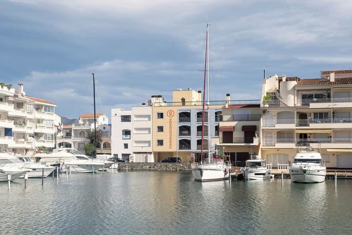 Pierre & Vacances Empuriabrava Marina photo 2