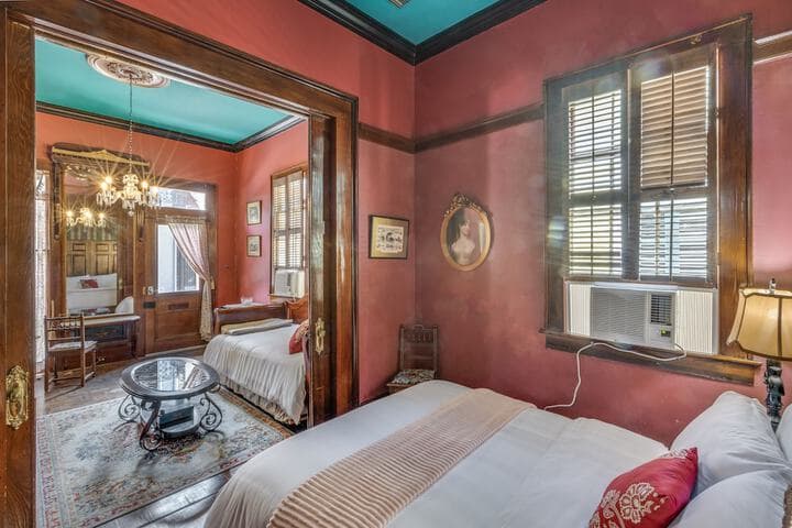 Royal Barracks Guest House photo 4