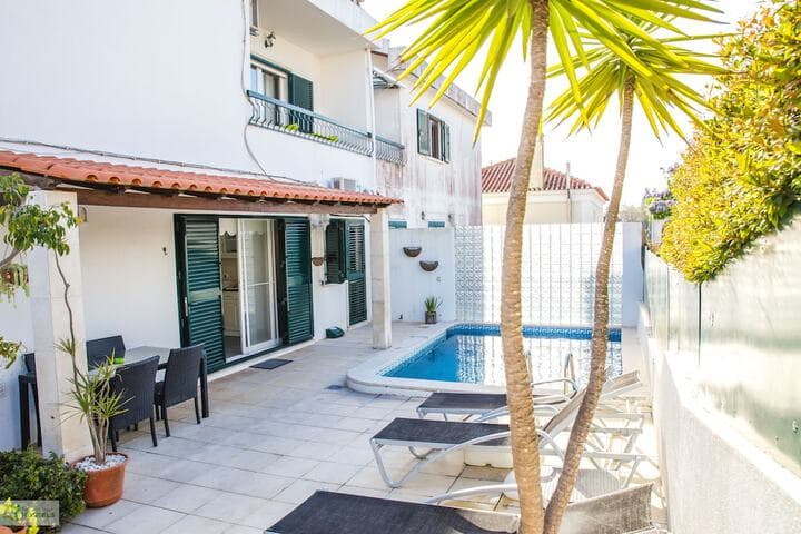 Help Yourself Hostels Carcavelos Coast photo 3