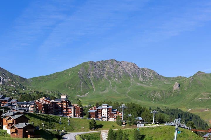 Madame Vacances Les Chalets des Alpages photo 2