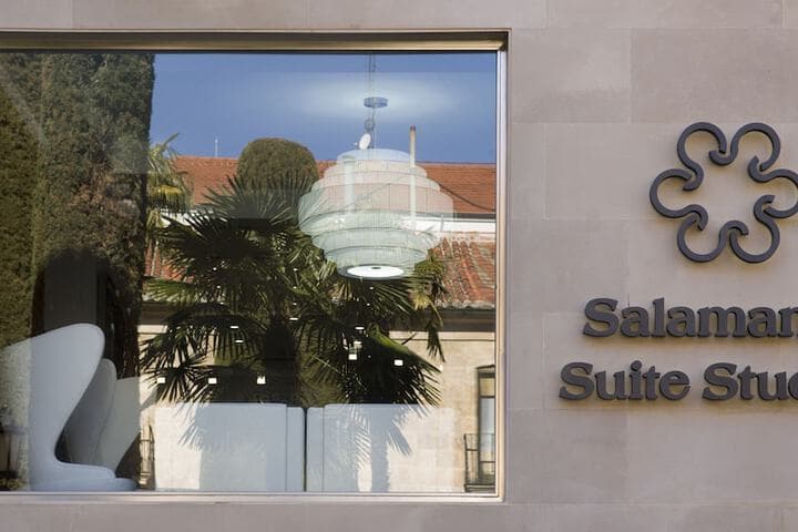 Salamanca Suite Studios photo 3