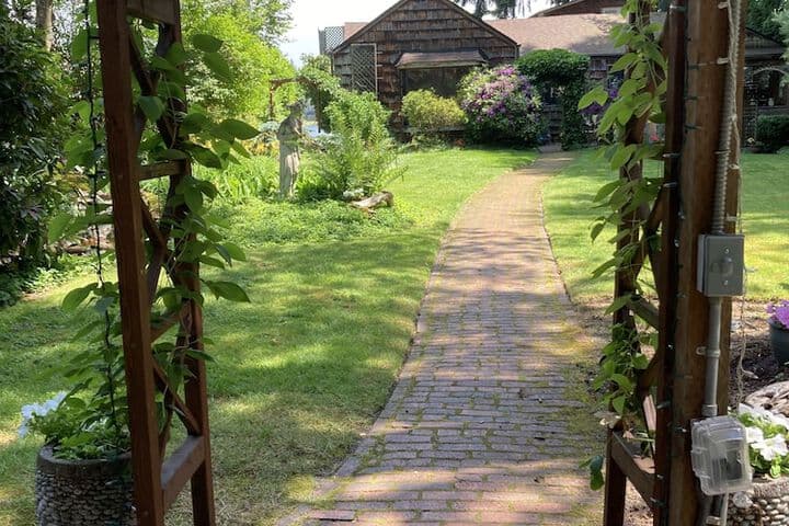 Cottage Lake Bed&Breakfast photo 4