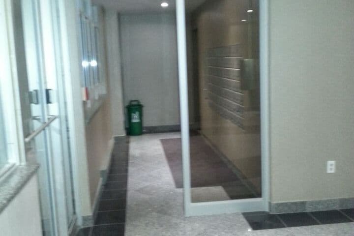 Toronto Furnished Living photo 2