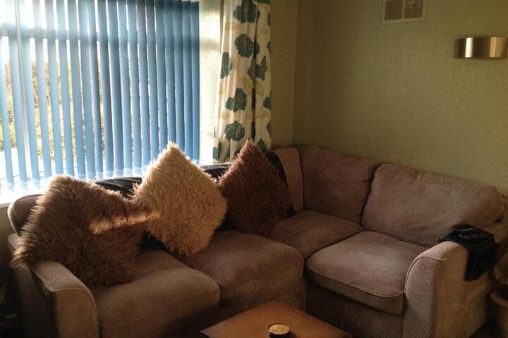 JOES PLACE photo 1