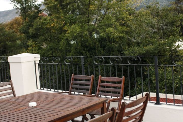 Riversong Guest House photo 5