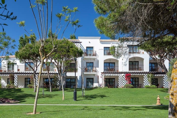 Pine Cliffs Residence a Luxury Collection Resort Algarve photo 2