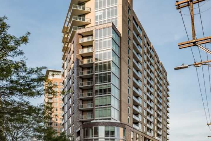 Bluebird Suites near Chevy Chase photo 2