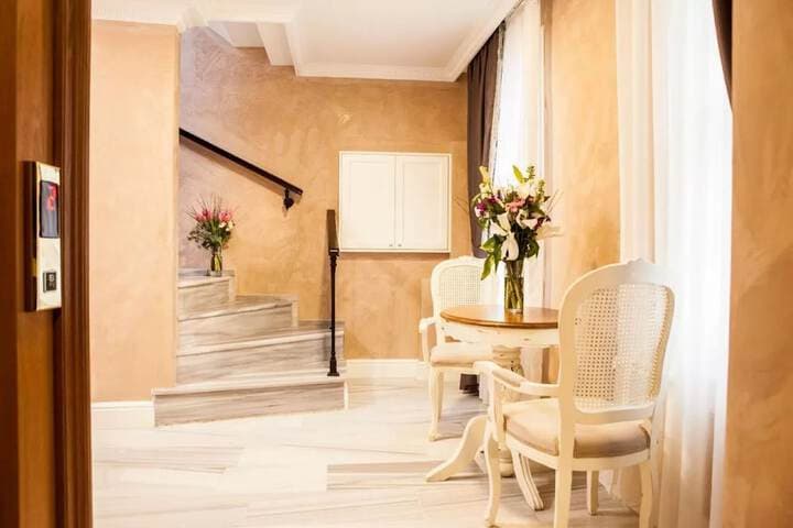 Meroddi Pera Flats photo 5