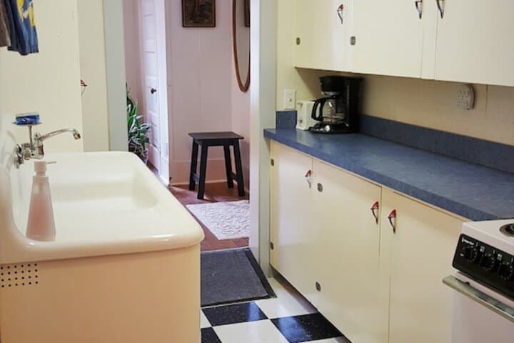 Brown&Hawkins Historical Apartments photo 2