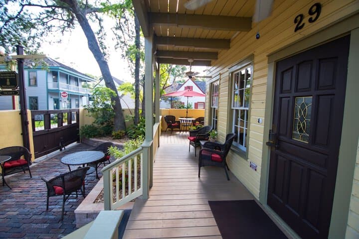 Agustin Inn photo 5