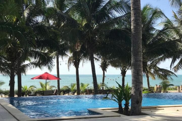Sunshine Beach Resort photo 2