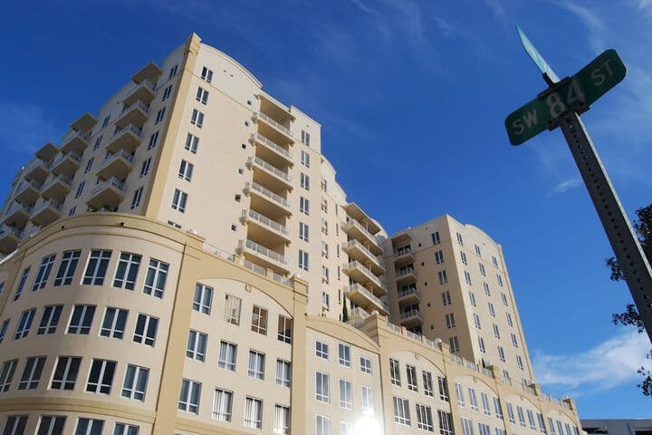 Towers of Dadeland by Miami Vacations photo 2
