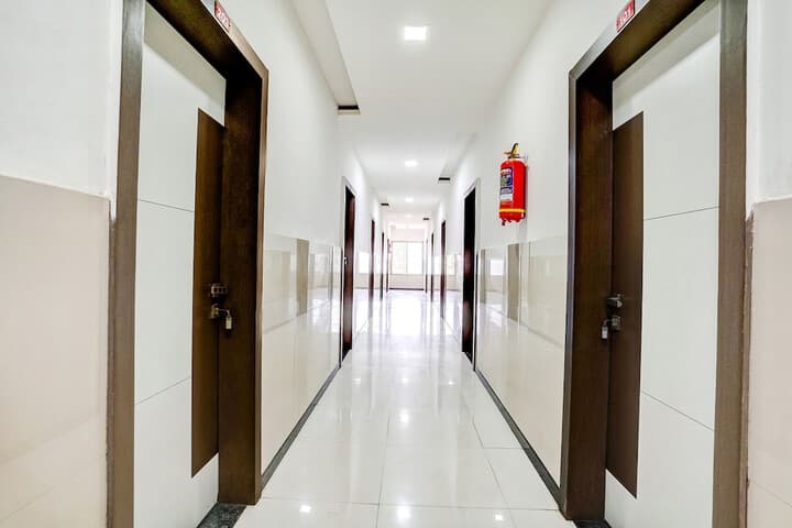Fabexpress Sai Lodging photo 4