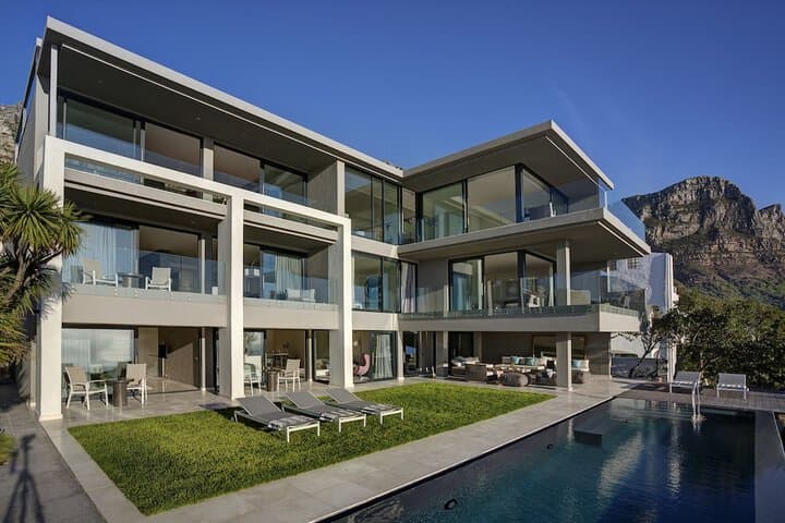 CB ONE Luxury Stay photo 2