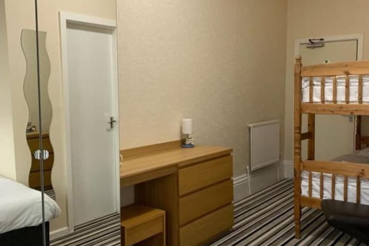 OYO Wave Crest Hotel photo 4