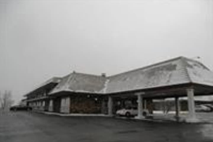 OYO Hotel Lebanon MO I-44 photo 2