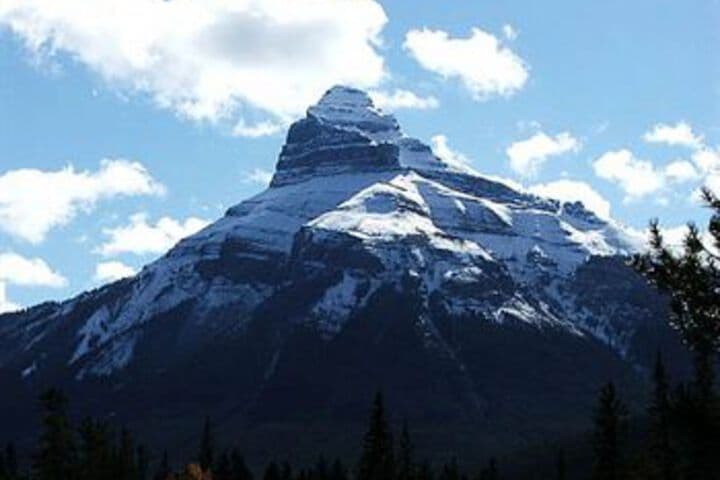 Johnston Canyon destination view