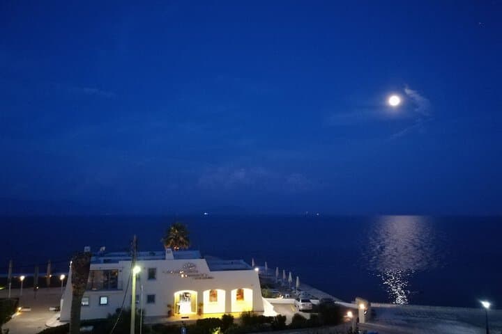 Garitsa bay Apartment photo 5