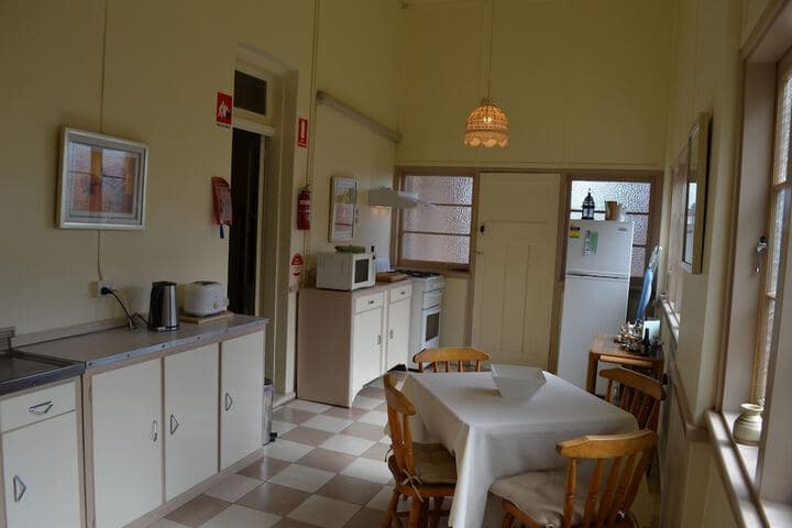 The Old Parkes Convent photo 4