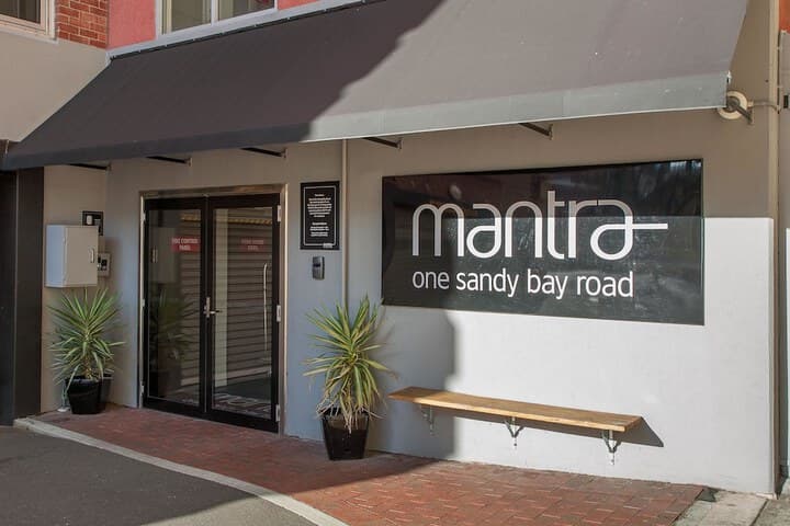 Mantra One Sandy Bay Road photo 2