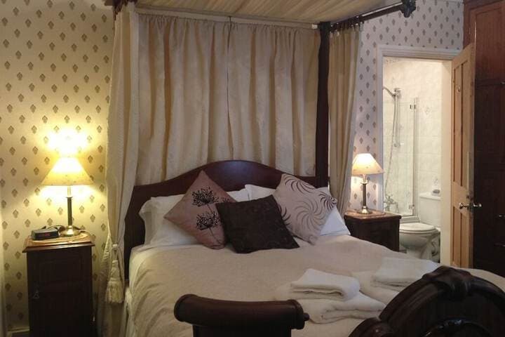 Ascot House photo 5