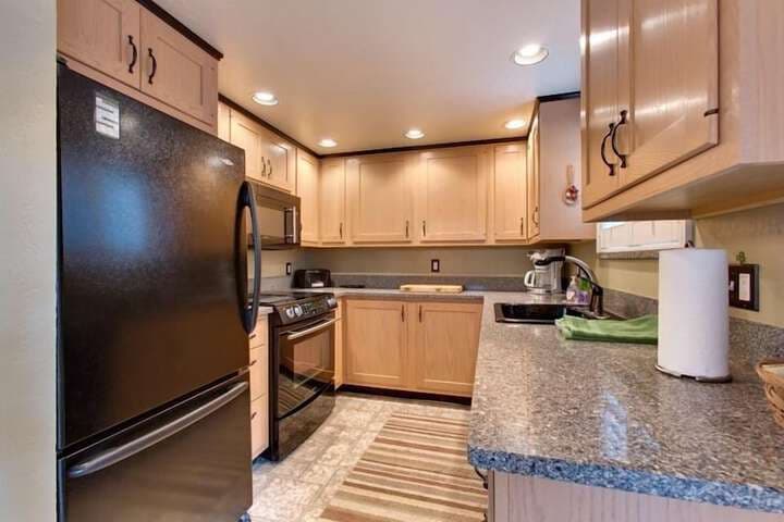 3710 Needle Peak Road photo 2