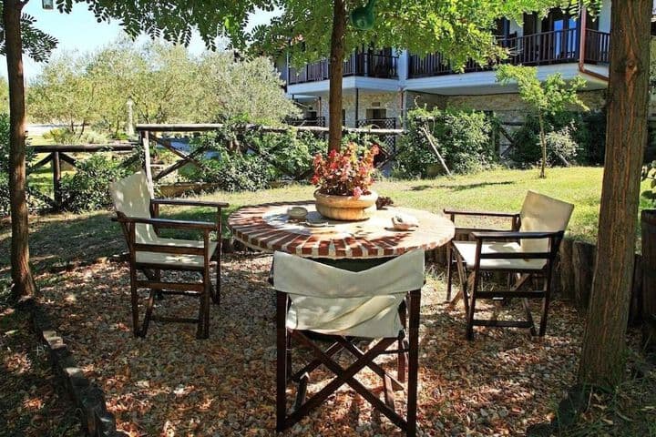 Dionysos Apartments photo 3