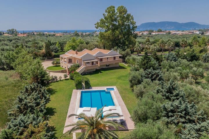Leone Luxury Villas photo 2